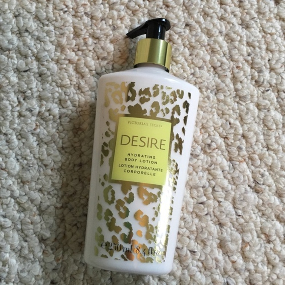 Victoria’s Secret Desire Coconut Passion Fruit